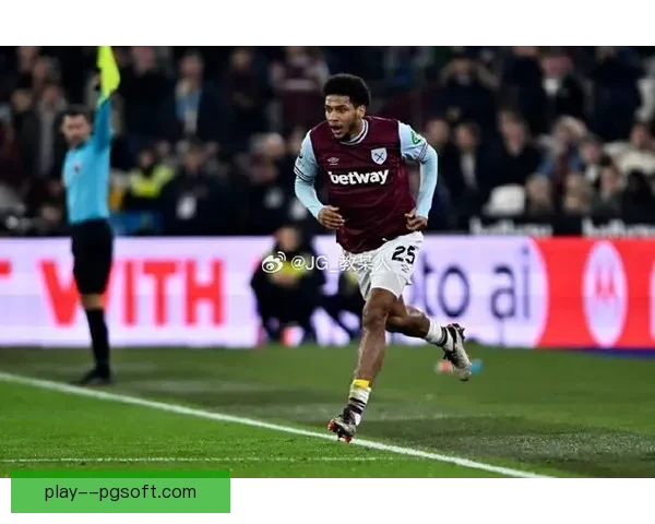 托迪博租借西汉姆联附带强制买断协议正式生效