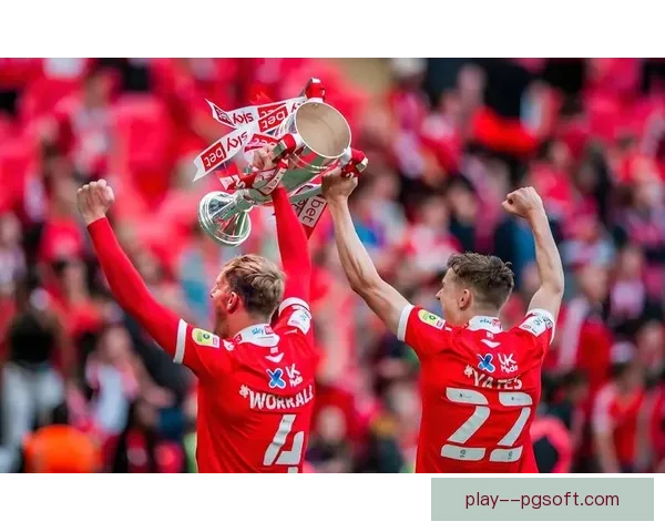 诺丁汉森林官方强烈反驳英超裁判判罚不公要求公平公正处理